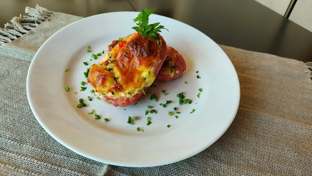 Linguiça toscana Fricéu recheada, pronto para servir